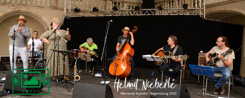 das slideshow-Fenster für 'helmutnieberle.de' anzeigen ...
"Cordes Sauvages" | Stephan Holstein (cl) | Ferry Baierl (g) | Wolfgang Kriener (b) | Scotty Gottwald (dr) | Franzi Forster (fl, sax) | Paulo Morello (g) | Dana Darau (voc) | Stefan Degner (g)